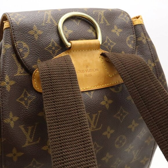 LOUIS VUITTON Brown Monogram Shoulder Bag - Picture 5 of 10